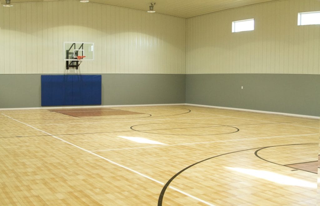 Full court basketball hoop